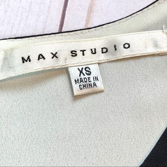 Max Studio Black Asymmetrical Side TankTop XS - Picture 5 of 11